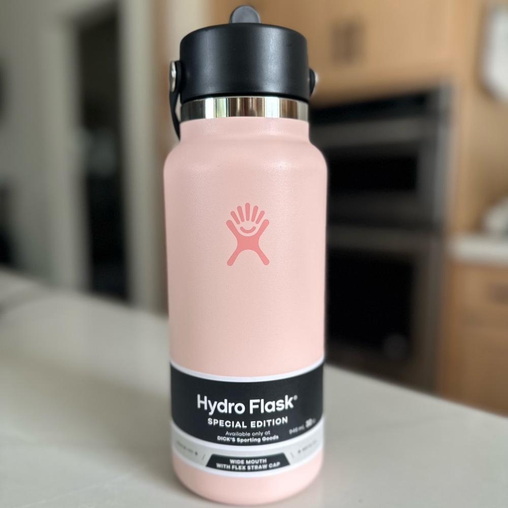 Special Edition Light Pink Hydro flask